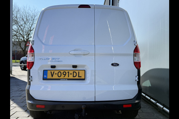 Ford Transit Courier BWJ 2017 | 1.5 TDCI 75PK Trend | AIRCO | TREKHAAK | NAVI | CRUISE | PDC |
