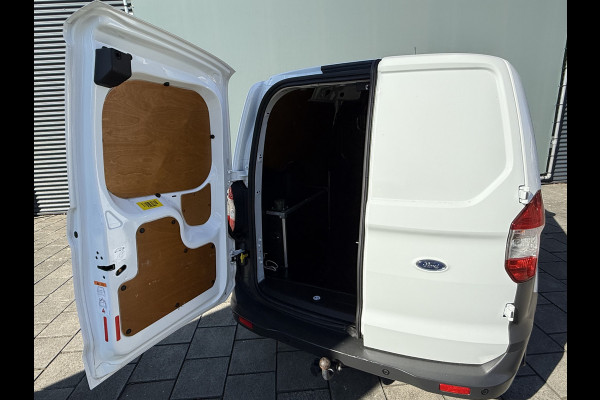 Ford Transit Courier BWJ 2017 | 1.5 TDCI 75PK Trend | AIRCO | TREKHAAK | NAVI | CRUISE | PDC |