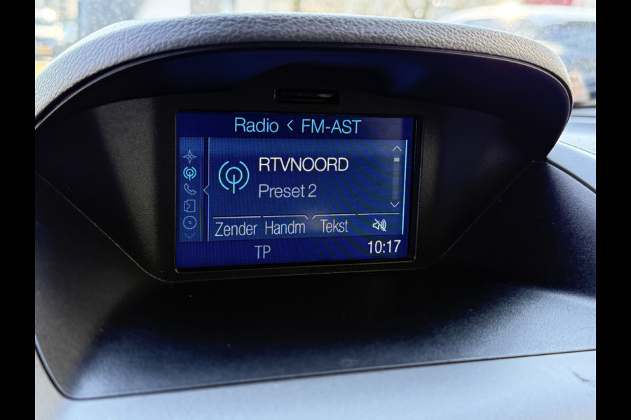 Ford Transit Courier BWJ 2017 | 1.5 TDCI 75PK Trend | AIRCO | TREKHAAK | NAVI | CRUISE | PDC |