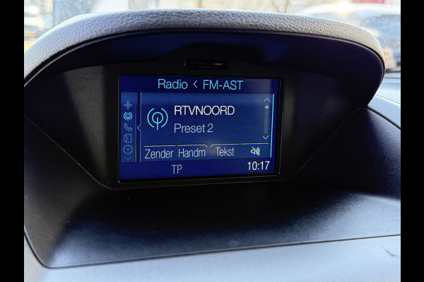 Ford Transit Courier BWJ 2017 | 1.5 TDCI 75PK Trend | AIRCO | TREKHAAK | NAVI | CRUISE | PDC |