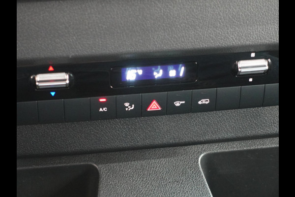 Mercedes-Benz Sprinter 315 Automaat L2H2 RWD Automaat Airco Cruise Control Side-bars Navigatiesysteem Trekhaak Mercedes-Benz Sprinter 315 Automaat L2H2 RWD Automaat Airco Cruise Control Side-bars Navigatiesysteem Trekhaak