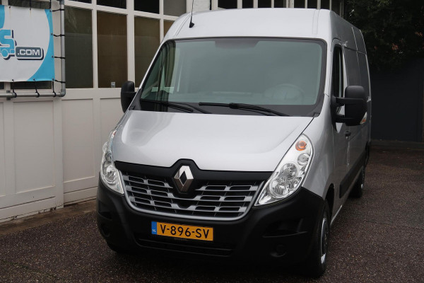 Renault Master 146PK L2H2 |1e Eign.|AIRCO|NAVI |TREKHAAK| NETTE STAAT! Renault Master 146PK|L2H2|Airco|Cruise|NAVI|Trekhaak|PDC|NETJES!
