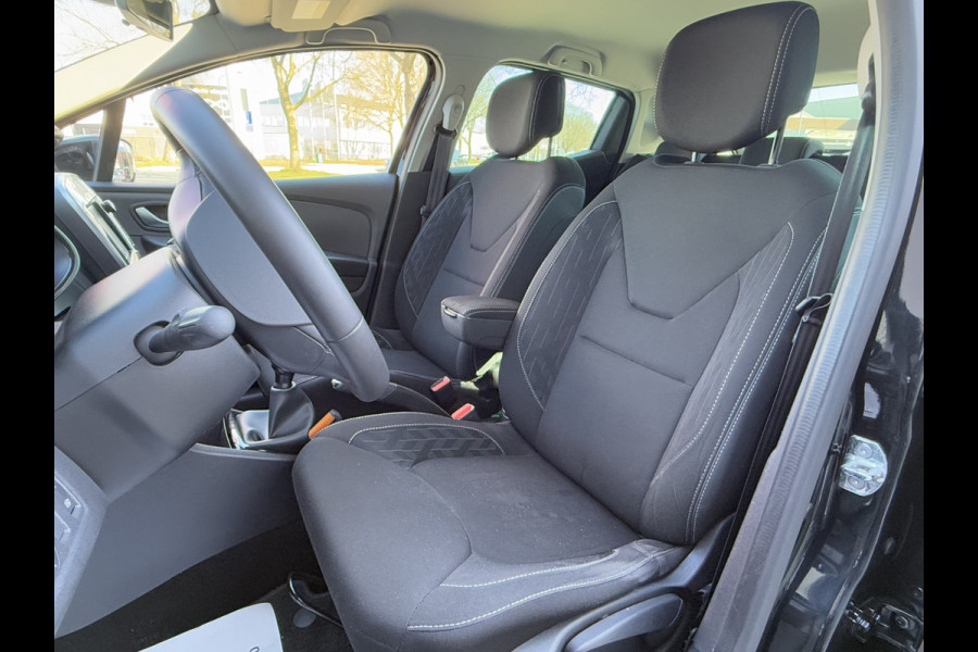 Renault Clio BWJ 2019 | 0.9 TCe 90PK Limited | NWE APK | CLIMA | NAVI | CRUISE | PDC | CARPLAY |