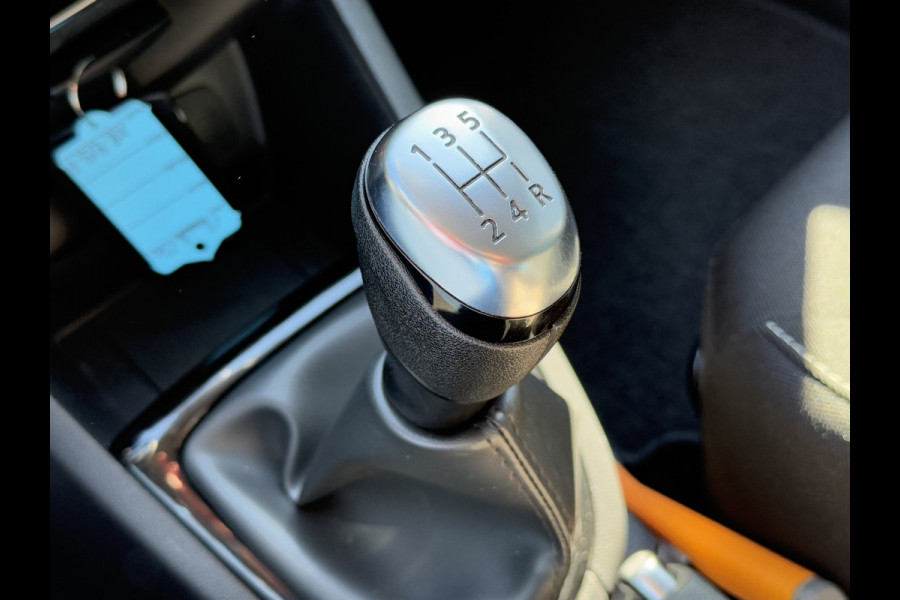 Renault Clio BWJ 2019 | 0.9 TCe 90PK Limited | NWE APK | CLIMA | NAVI | CRUISE | PDC | CARPLAY |