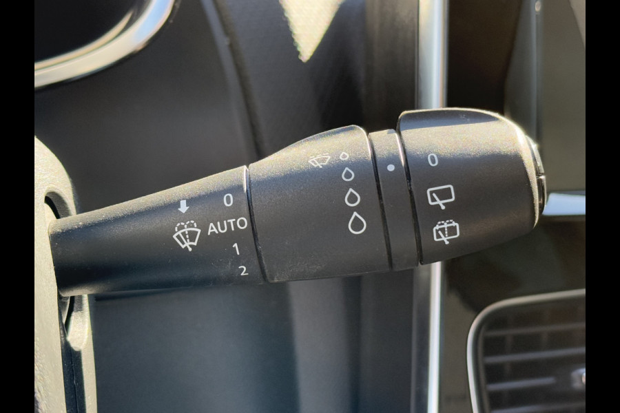 Renault Clio BWJ 2019 | 0.9 TCe 90PK Limited | NWE APK | CLIMA | NAVI | CRUISE | PDC | CARPLAY |