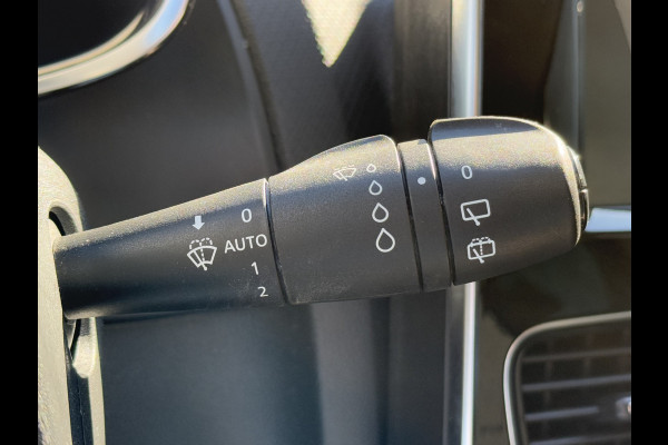 Renault Clio BWJ 2019 | 0.9 TCe 90PK Limited | NWE APK | CLIMA | NAVI | CRUISE | PDC | CARPLAY |