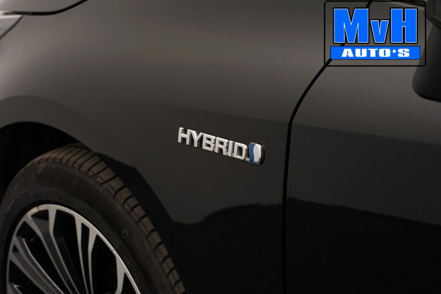 Toyota Corolla Touring Sports 1.8 Hybrid Business Plus|TREKHAAK