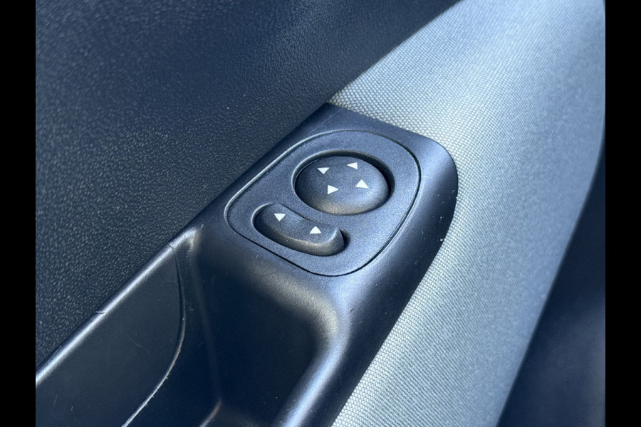 Fiat 500 | BWJ 2020 | 0.9 Turbo 85PK Young | NAVI | CRUISE | AIRCO | DAB | Fiat 500 | BWJ 2020 | 0.9 Turbo 85PK Young | NAVI | CRUISE | AIRCO | DAB |