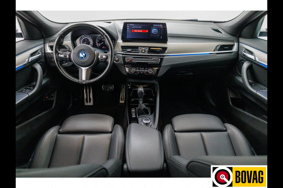 BMW X2 xDrive25e M-Sport | Head-up | Elec. klep | Stoelverwarming | Navigatie | Leer | Sfeerverlichting, App. connect