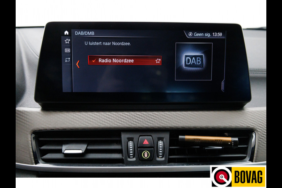 BMW X2 xDrive25e M-Sport | Head-up | Elec. klep | Stoelverwarming | Navigatie | Leer | Sfeerverlichting, App. connect