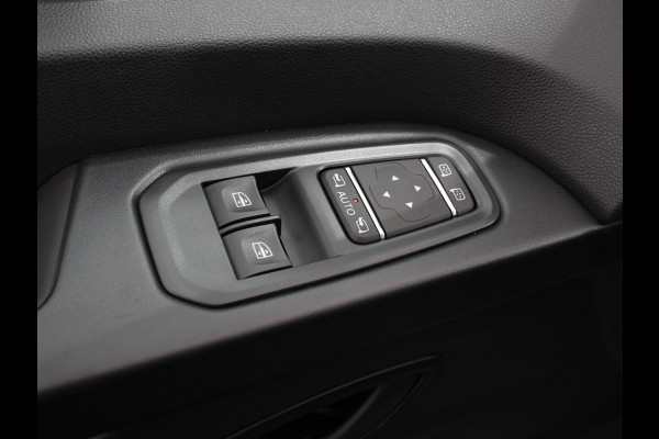 Renault Trafic 2.0 Blue dCi 150 Automaat T30 L2H1 Advance | Navigatie | Airco | Lichtmetalen velgen | Betimmering | Trekhaak | Camera | Parkeer sensoren | Dab Renault Trafic 2.0 Blue dCi 150 Automaat T30 L2H1 Advance | Navigatie | Airco | Lichtmetalen velgen | Betimmering | Trekhaak | Camera | Parkeer sensoren | Dab