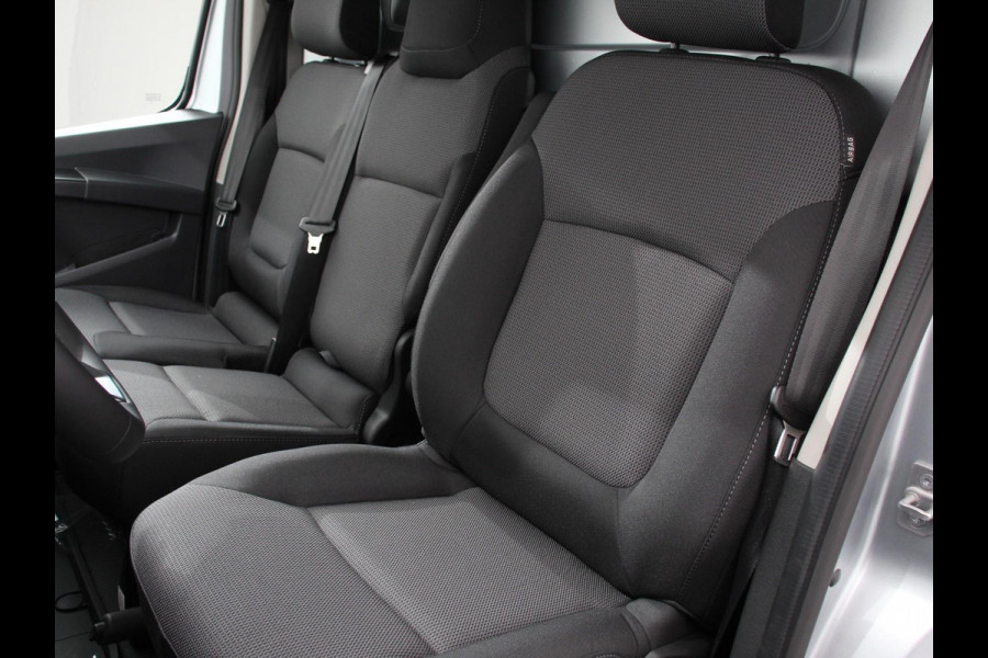 Renault Trafic 2.0 Blue dCi 150 Automaat T30 L2H1 Advance | Navigatie | Airco | Lichtmetalen velgen | Betimmering | Trekhaak | Camera | Parkeer sensoren | Dab Renault Trafic 2.0 Blue dCi 150 Automaat T30 L2H1 Advance | Navigatie | Airco | Lichtmetalen velgen | Betimmering | Trekhaak | Camera | Parkeer sensoren | Dab
