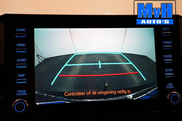 Toyota Corolla Touring Sports 1.8 Hybrid Business Plus|TREKHAAK