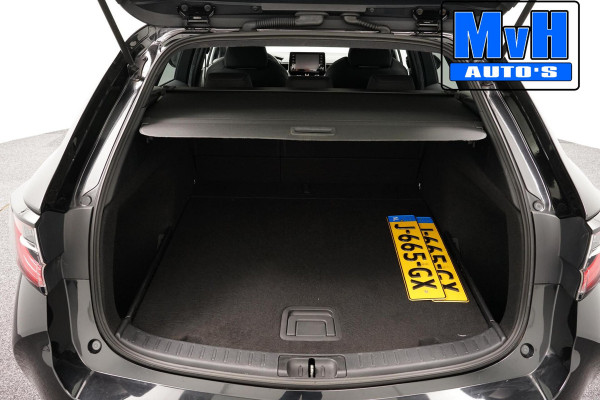 Toyota Corolla Touring Sports 1.8 Hybrid Business Plus|TREKHAAK