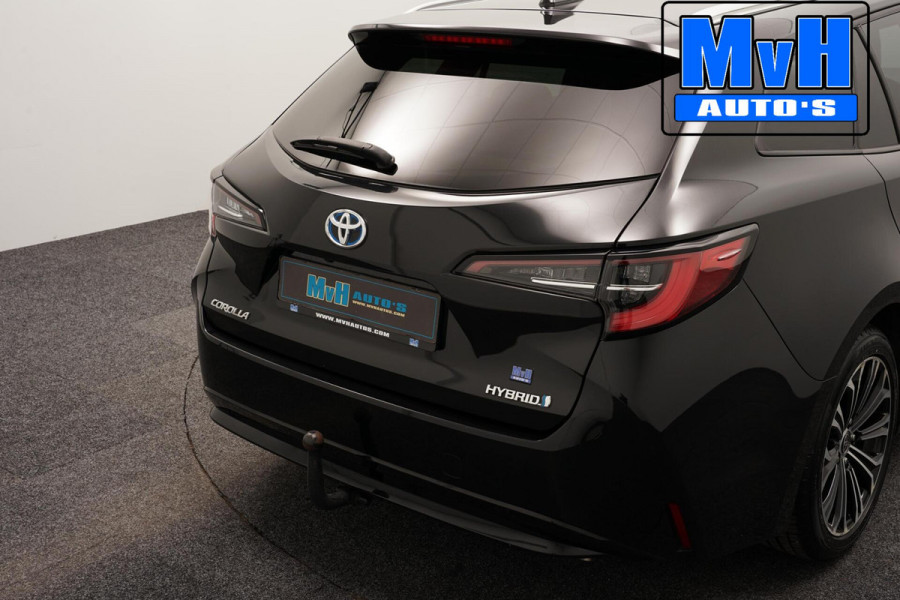Toyota Corolla Touring Sports 1.8 Hybrid Business Plus|TREKHAAK