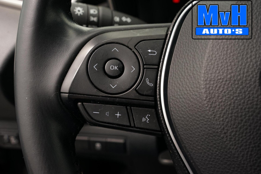 Toyota Corolla Touring Sports 1.8 Hybrid Business Plus|TREKHAAK