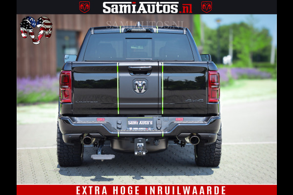 Dodge Ram 1500 Limited Night High Output 540HP 706Nm | Massage + Full Option | De Meest Luxe en Volle Pick-Up in zijn Klasse | Comfortabele Dubbele Cabine met Royale 5 Zitplaatsen | BPM vrij | Nu Leverbaar uit Voorraad | Voorraad Nr 2300 - 7689