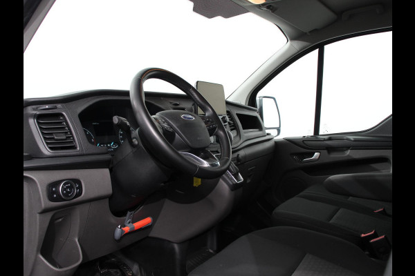 Ford Transit Custom 300 2.0 TDCI 130pk L2H1 Automaat | Navigatie | Cruise control | Camera | PDC VA | Trekhaak | Lichtmetalen Velgen