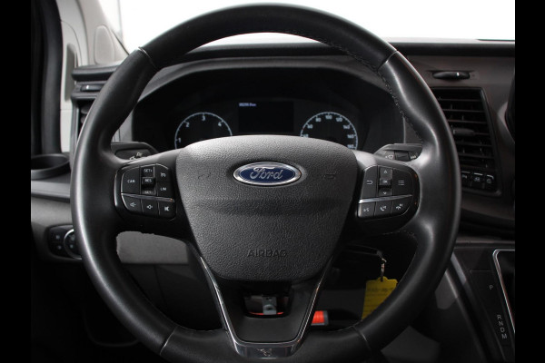 Ford Transit Custom 300 2.0 TDCI 130pk L2H1 Automaat | Navigatie | Cruise control | Camera | PDC VA | Trekhaak | Lichtmetalen Velgen