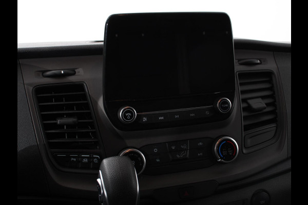 Ford Transit Custom 300 2.0 TDCI 130pk L2H1 Automaat | Navigatie | Cruise control | Camera | PDC VA | Trekhaak | Lichtmetalen Velgen