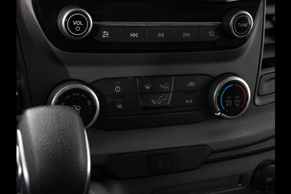 Ford Transit Custom 300 2.0 TDCI 130pk L2H1 Automaat | Navigatie | Cruise control | Camera | PDC VA | Trekhaak | Lichtmetalen Velgen