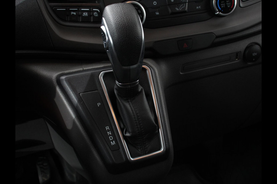 Ford Transit Custom 300 2.0 TDCI 130pk L2H1 Automaat | Navigatie | Cruise control | Camera | PDC VA | Trekhaak | Lichtmetalen Velgen