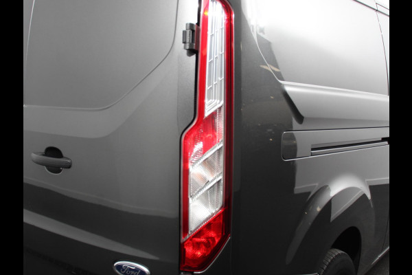 Ford Transit Custom 300 2.0 TDCI 130pk L2H1 Automaat | Navigatie | Cruise control | Camera | PDC VA | Trekhaak | Lichtmetalen Velgen