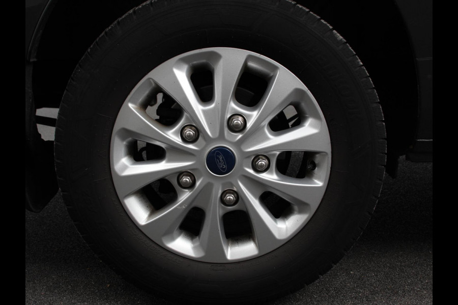 Ford Transit Custom 300 2.0 TDCI 130pk L2H1 Automaat | Navigatie | Cruise control | Camera | PDC VA | Trekhaak | Lichtmetalen Velgen