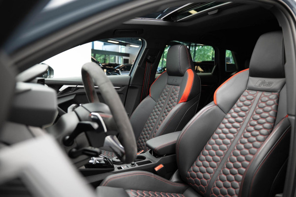 Audi RS3 Sportback 2.5 TFSI quattro |Pano|HUD|Adaptive|B&O|
