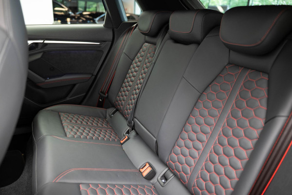 Audi RS3 Sportback 2.5 TFSI quattro |Pano|HUD|Adaptive|B&O|