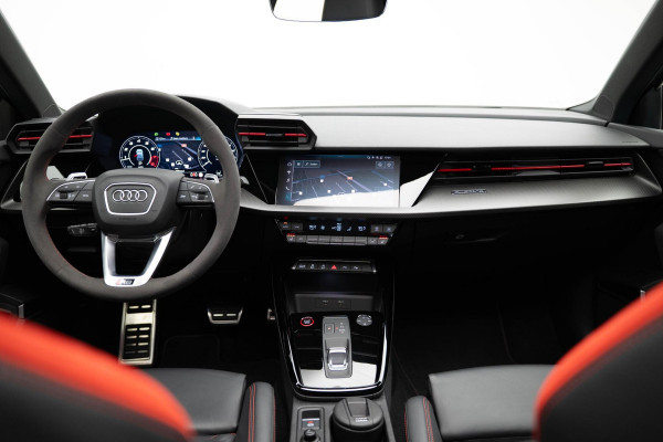 Audi RS3 Sportback 2.5 TFSI quattro |Pano|HUD|Adaptive|B&O|