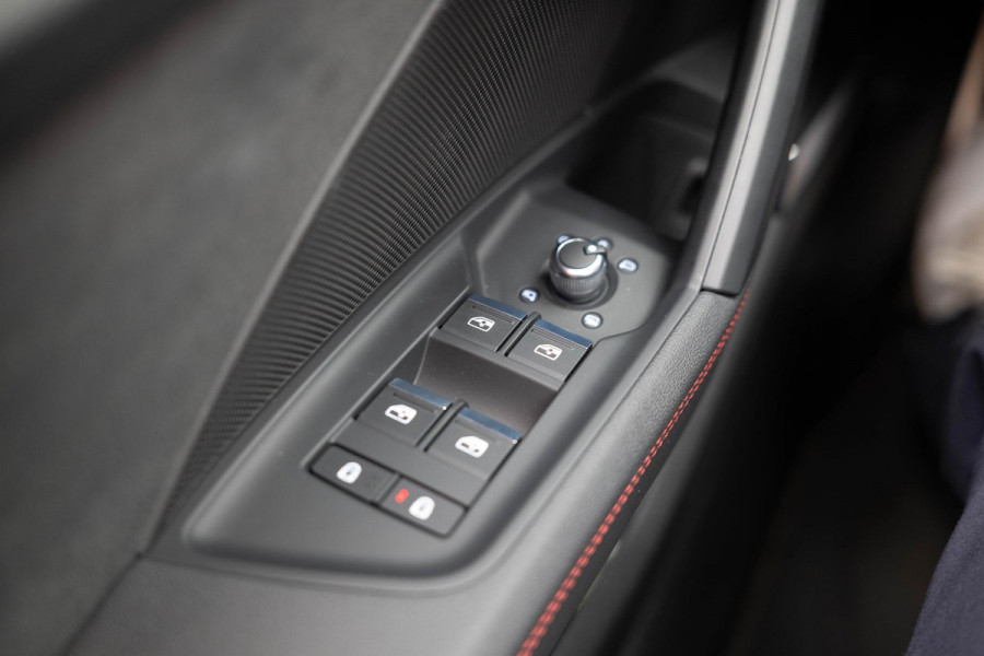 Audi RS3 Sportback 2.5 TFSI quattro |Pano|HUD|Adaptive|B&O|