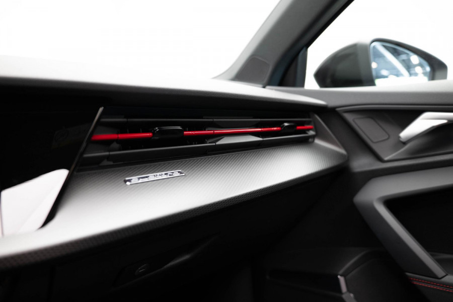 Audi RS3 Sportback 2.5 TFSI quattro |Pano|HUD|Adaptive|B&O|