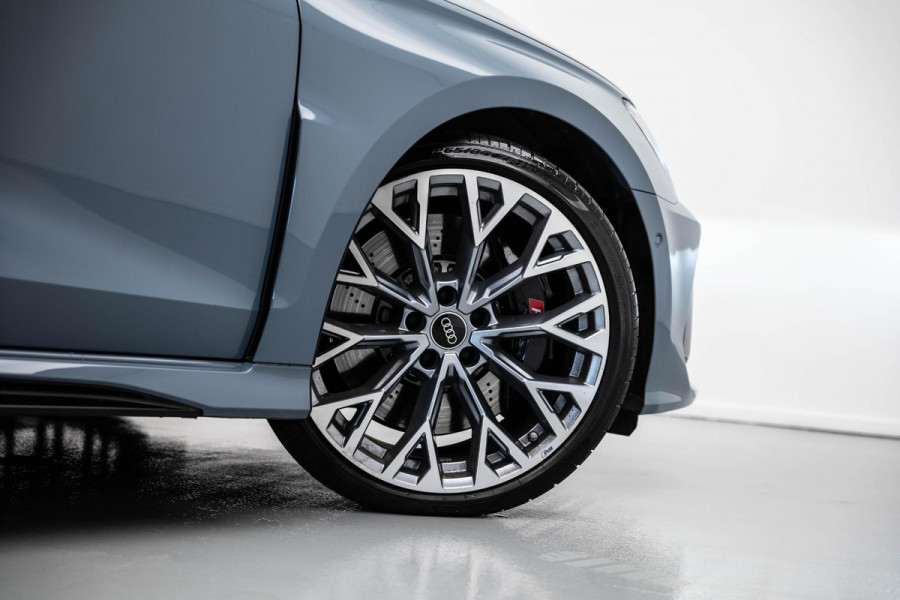 Audi RS3 Sportback 2.5 TFSI quattro |Pano|HUD|Adaptive|B&O|