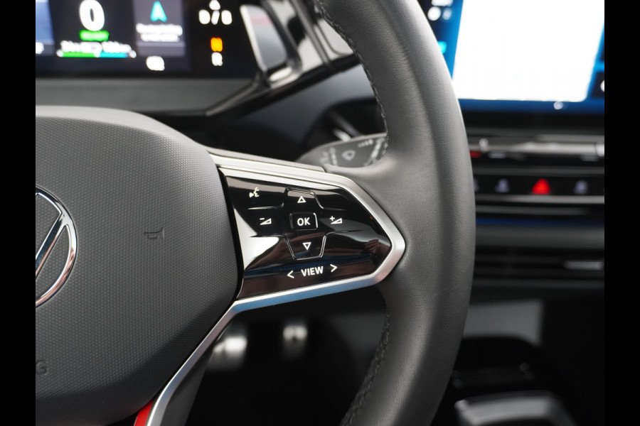 Volkswagen ID.4 GTX 4Motion 300PK (82Kw) 77 kWh PanoDak Warmtepomp 360-Camera 20" Apple Carplay Android Adaptive-Cruise Navi LED-v+a PDC-v+a Two Dual-Ecc App-Connect Mirror-Link Grootste Accu 0-100 6,3 seconden! AWD All Wheel Drive Assistentiepakket Design-pakket plus. Accu garantie tot 15-04-2030/160.000km laden tot 175kw DC of thuis 11kwh AC per uur. Orig.NLse auto € 58.000 nieuw Volkswagen ID.4 GTX 4Motion 300PK (82Kw) 77 kWh PanoDak Warmtepomp 360-Camera 20" Apple Carplay Android Adaptive-Cruise Navi LED-v+a PDC-v+a Two Dual-Ecc App-Connect Mirror-Link Grootste Accu 0-100 6,3 seconden! AWD All Wheel Drive Assistentiepakket Design-pakket plus. Accu garantie tot 15-04-2030/160.000km laden tot 175kw DC of thuis 11kwh AC per uur. Orig.NLse auto € 58.000 nieuw