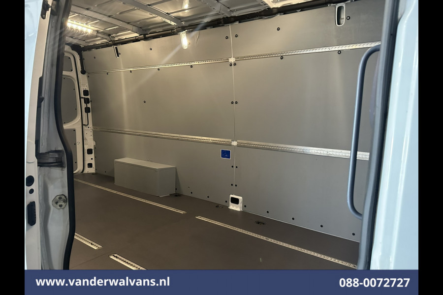 Mercedes-Benz Sprinter 315 CDI 150pk L3H2 Euro6 Airco | 360 Graden Camera | Navigatie | Apple Carplay Android Auto, Cruisecontrol, Parkeersensoren, Stoelverwarming, Chauffeursstoel, Bijrijdersbank Mercedes-Benz Sprinter 315 CDI 150pk L3H2 Euro6 Airco | 360 Graden Camera | Navigatie | Apple Carplay Android Auto, Cruisecontrol, Parkeersensoren, Stoelverwarming, Chauffeursstoel, Bijrijdersbank