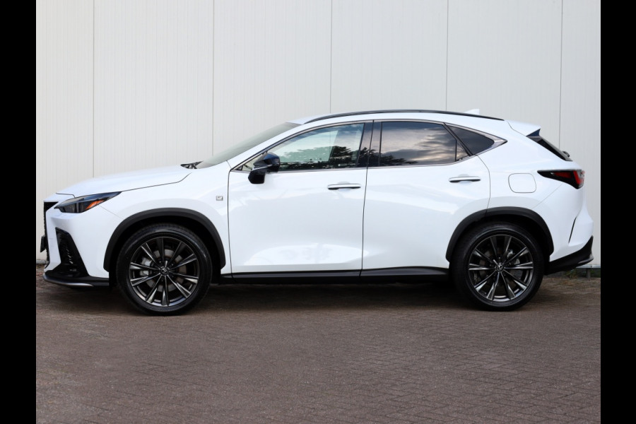 Lexus NX 450h+ AWD F Sport Line | Head-Up | Adaptief onderstel | 360 Cam Lexus NX 450h+ AWD F Sport Line | Head-Up | Adaptief onderstel | 360 Cam