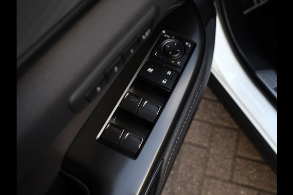 Lexus NX 450h+ AWD F Sport Line | Head-Up | Adaptief onderstel | 360 Cam Lexus NX 450h+ AWD F Sport Line | Head-Up | Adaptief onderstel | 360 Cam