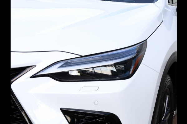 Lexus NX 450h+ AWD F Sport Line | Head-Up | Adaptief onderstel | 360 Cam Lexus NX 450h+ AWD F Sport Line | Head-Up | Adaptief onderstel | 360 Cam