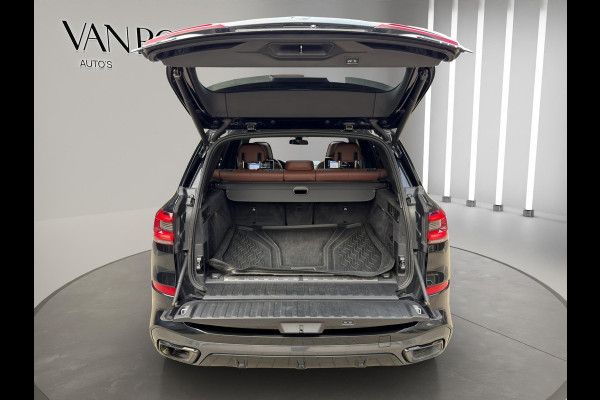 BMW X5 xDrive45e M-Sport B&W Sky Massage Laser BMW X5 xDrive45e M-Sport B&W Sky Massage Laser