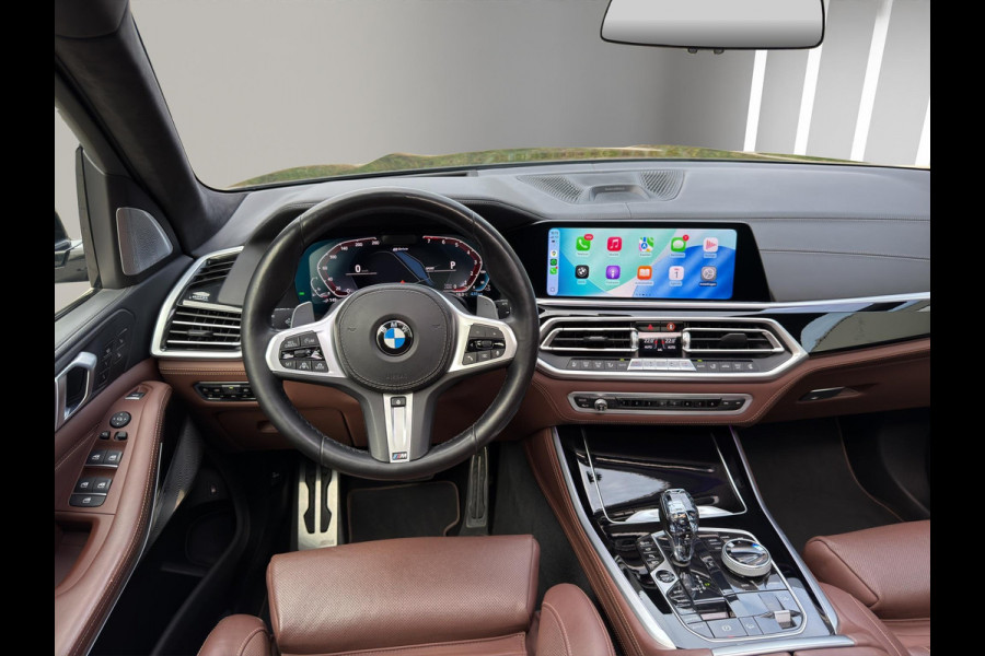 BMW X5 xDrive45e M-Sport B&W Sky Massage Laser BMW X5 xDrive45e M-Sport B&W Sky Massage Laser