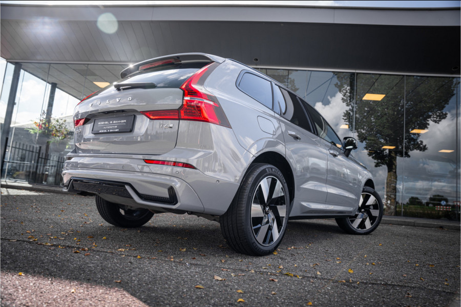 Volvo XC60 2.0 T6 Plug-in hybrid AWD Plus Dark ** Trekhaak ** Panodak ** H/K