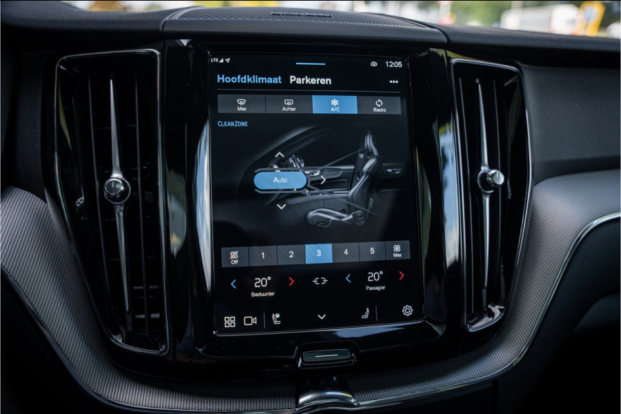 Volvo XC60 2.0 T6 Plug-in hybrid AWD Plus Dark ** Trekhaak ** Panodak ** H/K