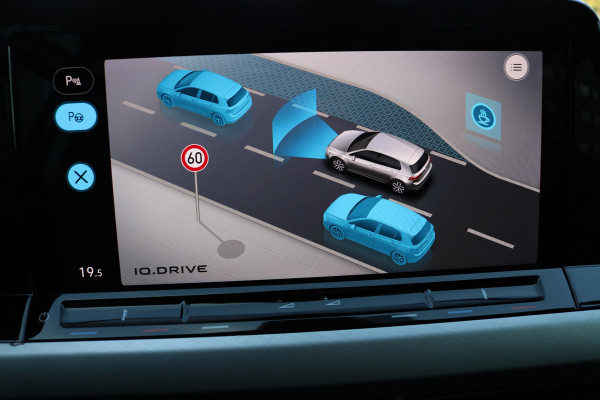 Volkswagen Golf 1.5 TSI Life Business Xenon Virtuel cockpit Sportzetels Camera Led Bj:2020 Volkswagen Golf 1.5 TSI Life Business Xenon Virtuel cockpit Sportzetels Camera Led Bj:2020