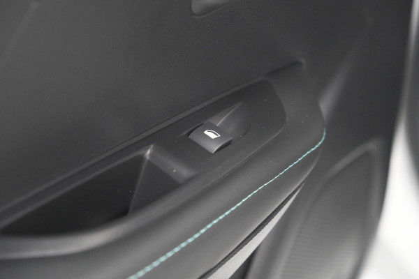 Peugeot 208 PureTech 100 Allure Pack | Camera | Adaptieve Cruise Control | Apple Carplay | Stoelverwarming