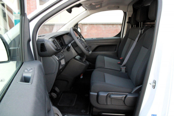 Peugeot Expert 1.5 BlueHDi 120PK L2 / BPM vrij / Direct leverbaar / Camera Peugeot Expert 1.5 BlueHDi 120PK L2 / BPM vrij / Direct leverbaar / Camera