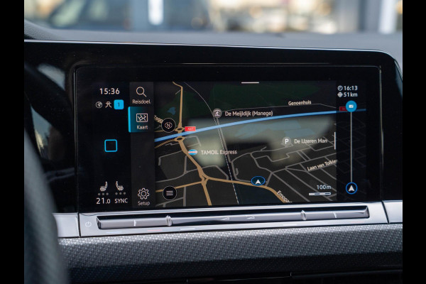 Volkswagen Golf 2.0 TSI R-line / 190PK / Pano / IQ / Black style / H&K / Keyless / Stoel+Stuurverwarming / DAB+