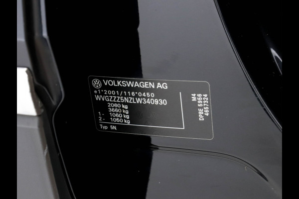 Volkswagen Tiguan 1.5 TSI Comfortline-Business (INCL-BTW) *NAVI-FULLMAP | MICROFIBRE | DAB | ECC | PDC | CRUISE | PARKPILOT | LANE-ASSIST | CARPLAY | PRIVACY-GLASS | COMFORT-SEATS | 17"ALU*