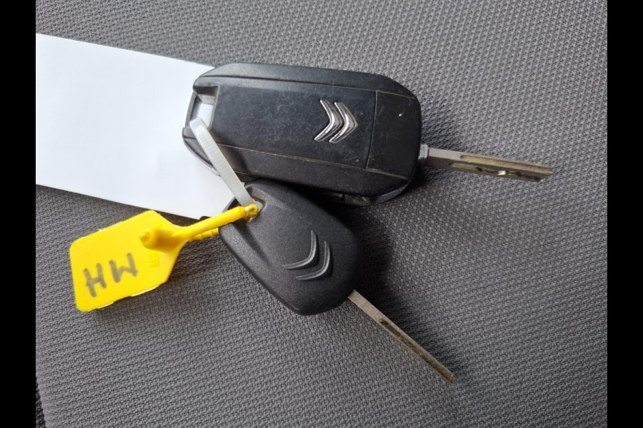 Citroën Jumpy 1.6 BlueHDI 95 Comfort Economy M CRUISE CONTROLE / EURO 6 / N.A.P / CARPLAY Citroën Jumpy 1.6 BlueHDI 95 Comfort Economy M CRUISE CONTROLE / EURO 6 / N.A.P / CARPLAY