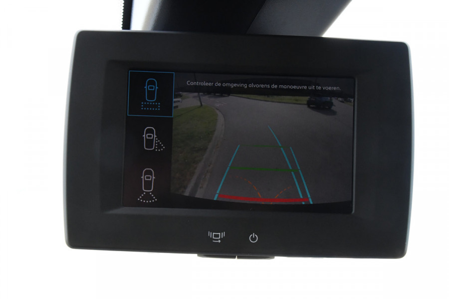 Peugeot e-Partner 136 L1 50 kWh Black Edition Camera, Cruise, Carplay, Stoelverwarming, 136pk, Multimedia, BOM VOL! Peugeot e-Partner 136 L1 50 kWh Black Edition Camera, Cruise, Carplay, Stoelverwarming, 136pk, Multimedia, BOM VOL!